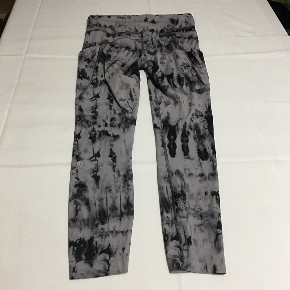 Lululemon Fast and Free Tight II 25" Women Size 8 Gray Black Tie Dye High Rise